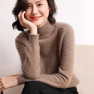 秋冬半高领羊绒衫女山羊绒毛衣短款加厚宽松套头针织打底衫