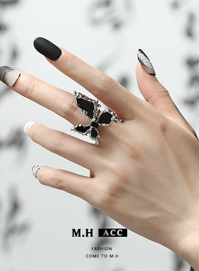 新中式蝴蝶戒指女黑色星体小众设计感轻奢暗黑风食指环情侣指环潮