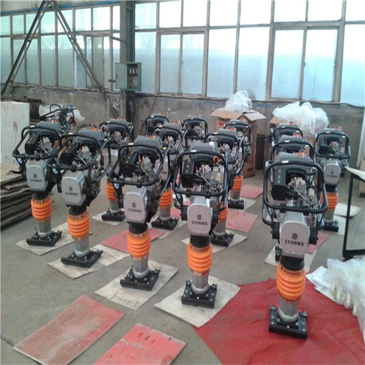 工程机械路面夯实器 厂销售路面夯实器 济宁发货冲击夯