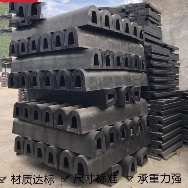 条墙面板止退器橡胶垫实心墙面条卸货橡胶墙面块保护缓冲实心垫月