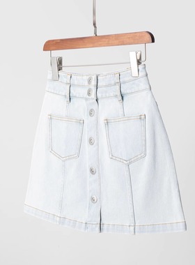 Z雅25春夏新~双腰头前排扣短款A字高腰浅蓝色牛仔半身裙+腰包装饰