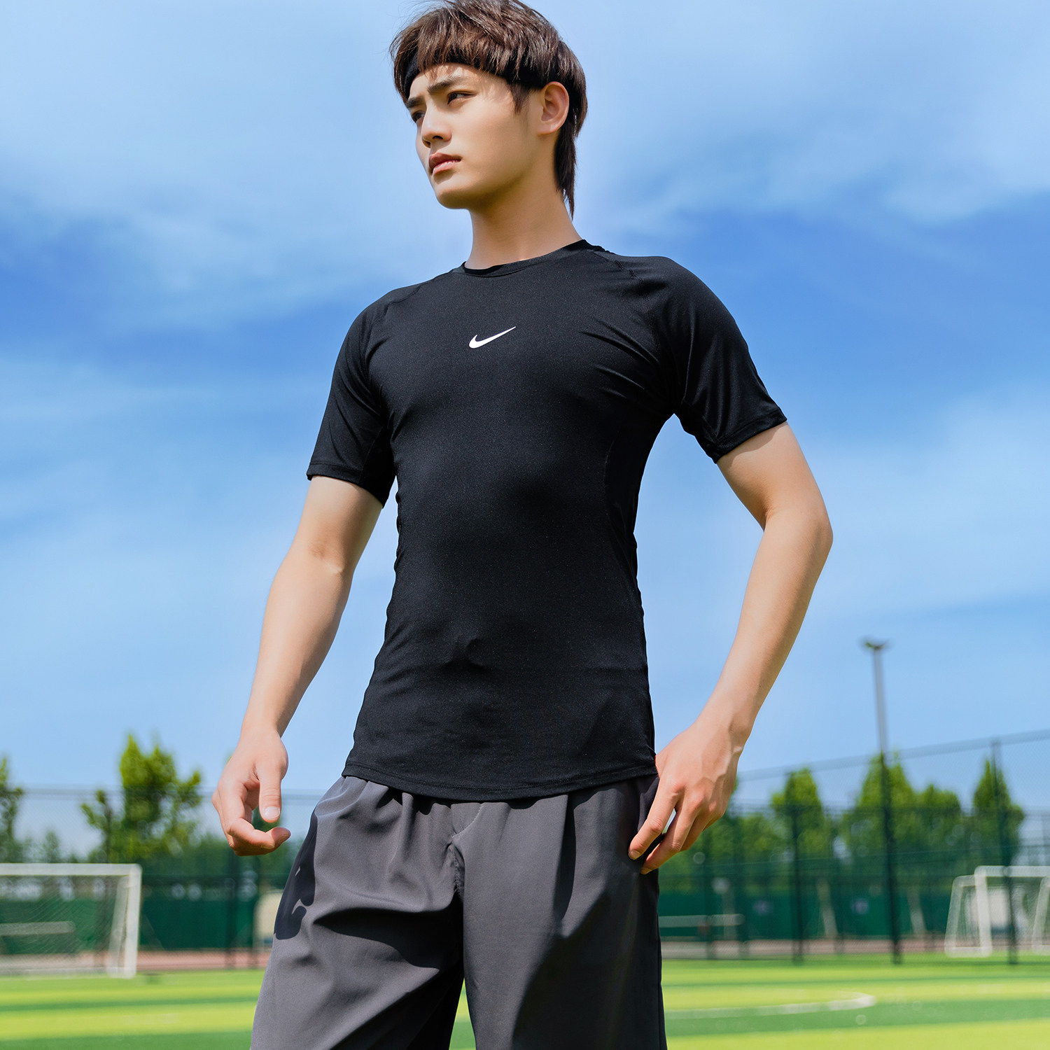 耶运动Nike耐克男子 Dri-Fit 速干圆领夏季健身紧身训练服短袖T恤