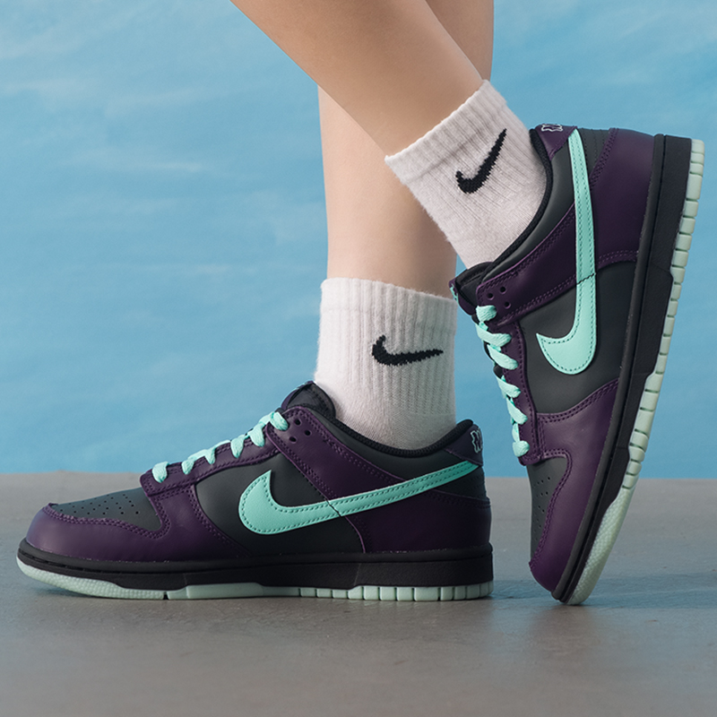 耐克（NIKE）女鞋 2025秋季新款运动鞋DUNK LOW低帮板鞋轻便大童