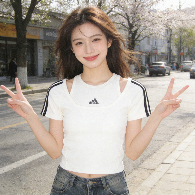 耶运动阿迪达斯舞动三条纹T恤女26夏季新款adidas修身半袖短