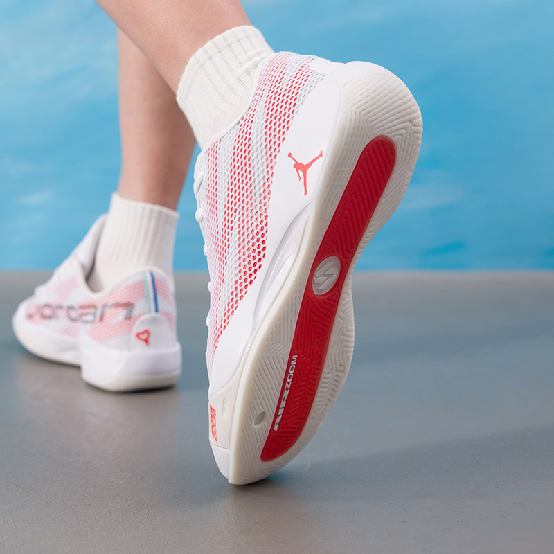 耶运动耐克NIKE男鞋 2026夏季新款运动鞋透气缓震训练篮球鞋时