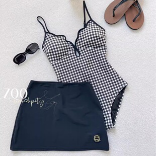 新款 蓝格子连体泳衣女分体两件套纯欲高级感有胸垫遮肉显瘦泳衣女