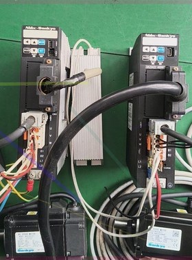 三协400W伺服型号: DA22422/  电机:MH401