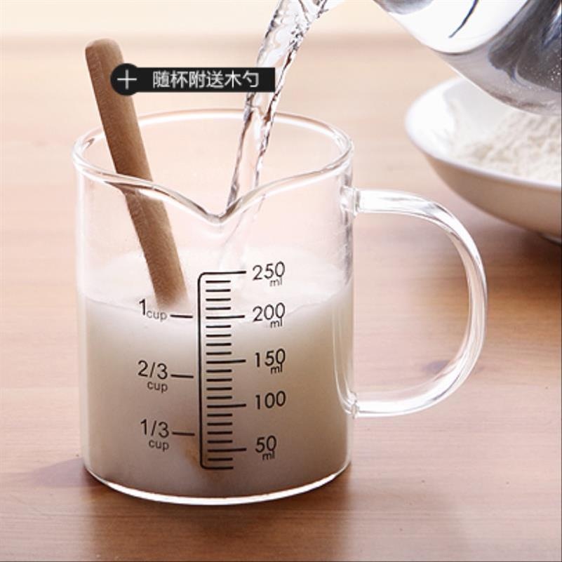 .婴儿量杯玻璃儿童牛奶杯带刻度200ml500ml毫升杯子带盖量水杯家