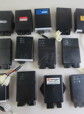 RVF400NC35期 VFR400 30期24V4 21期BO400大蚂蚁点火器点火启动器