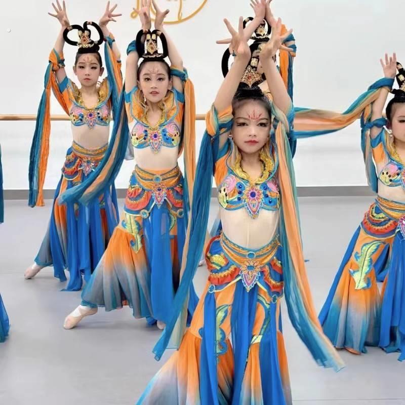 大漠飞天敦煌女童灼灼千姿古典乐天飘逸舞蹈服演出服琵琶千年之约