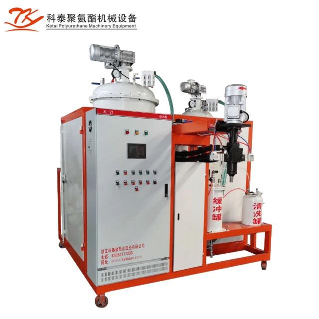 供应瑞安聚氨酯加色弹性体浇注机，烘箱电热式浇注机