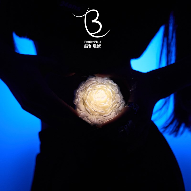 低温蜡烛不烫伤肤情侣萤光夜光烫情夜光蜡烛香薰滴蜡