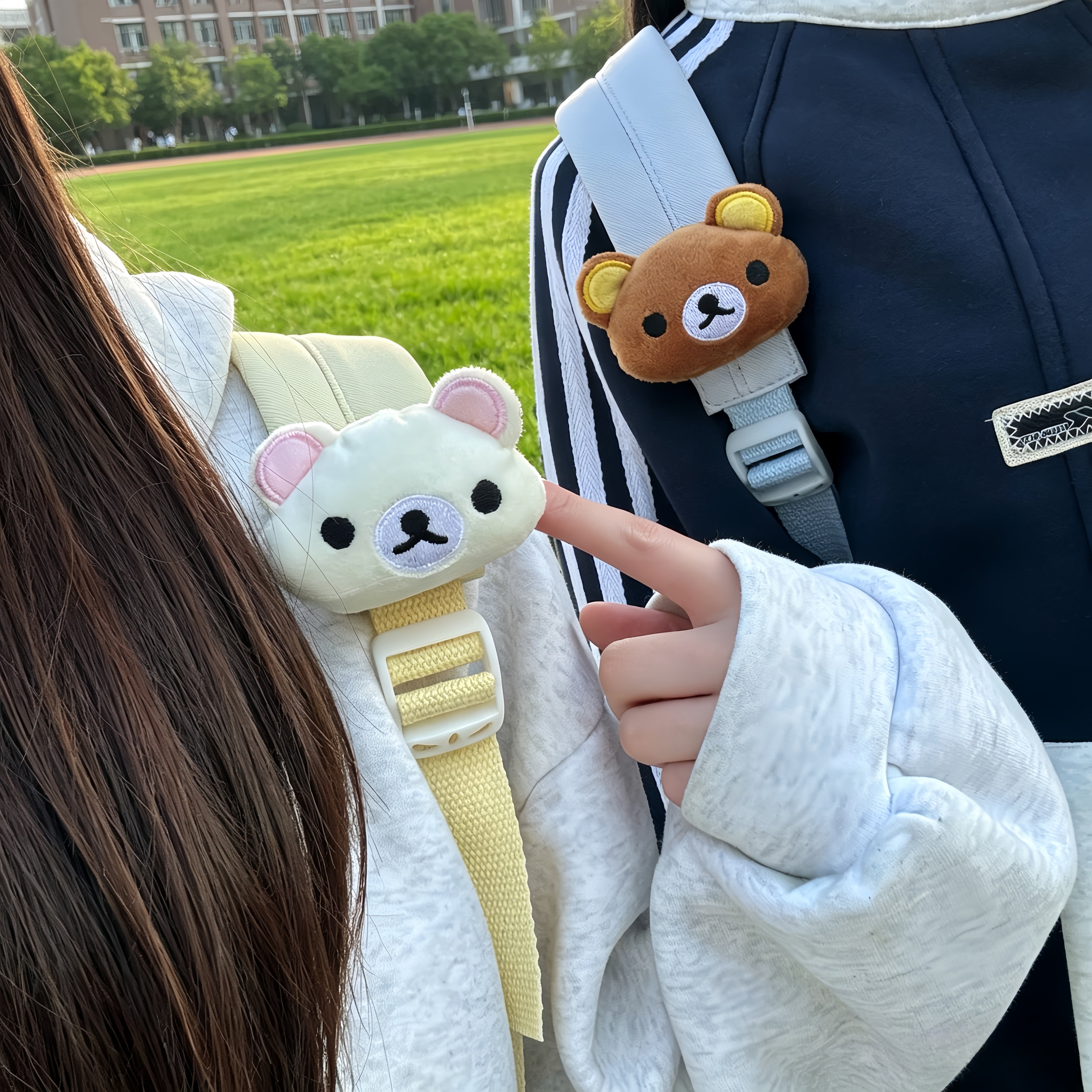 轻松熊可爱毛绒书包玩偶挂件小熊公仔包包装饰挂饰送闺蜜朋友礼物图片
