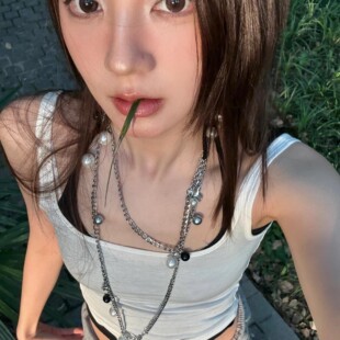 复古小香风珍珠花朵长款项链女轻奢高级感气质多层叠戴卫衣链腰链