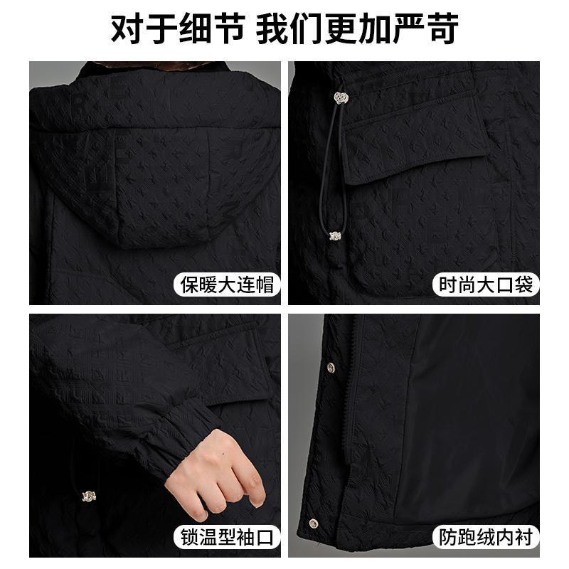 2025新款中年妈妈压褶羽绒服冬装中长款中老年人袄子女秋冬季洋气