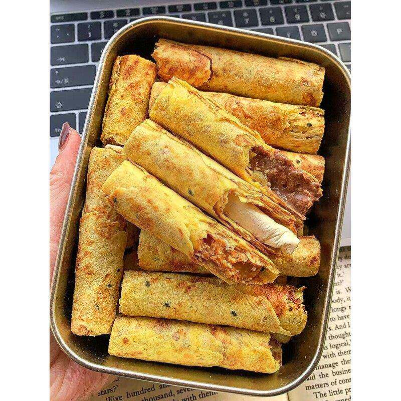 新货知食大爆炸鸡蛋卷花生味巧克力蛋卷酥脆鸡蛋卷爆浆夹心鸡蛋卷