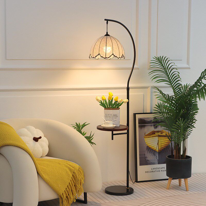 新款法式中古落地灯客厅沙发旁边高级感装饰艺术摆件卧室床头台灯,家装灯饰光源,置物功能落地灯,淘宝优惠券,粉丝福利购,淘宝优惠卷