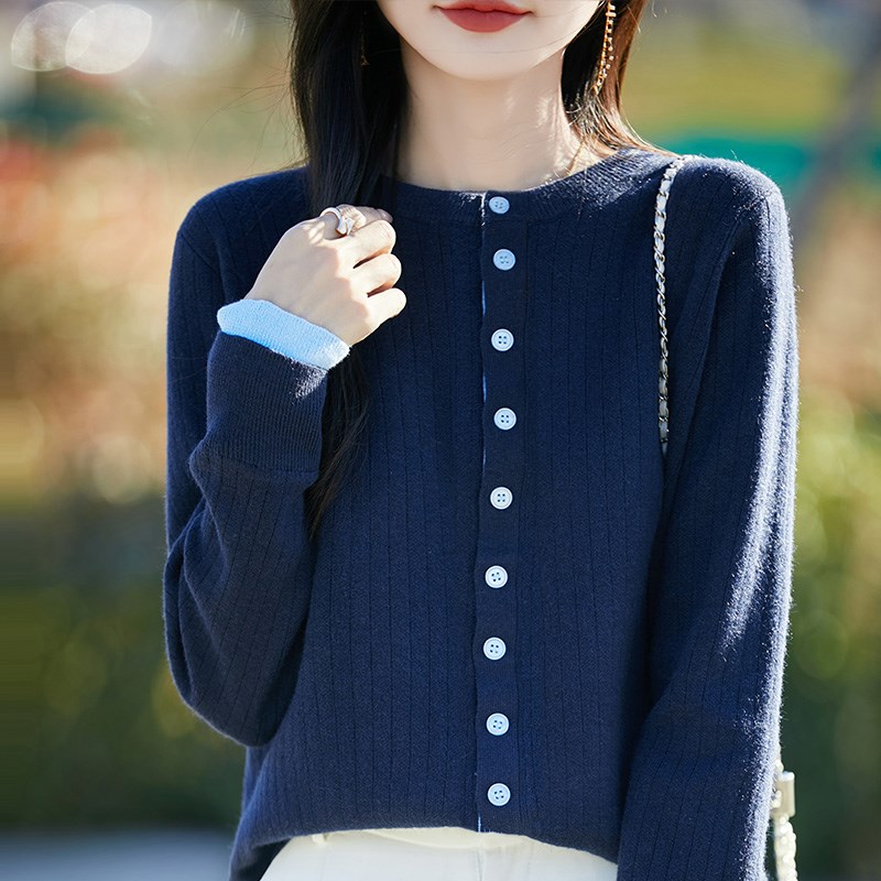 25春秋款精纺羊毛开衫女圆领坑条拼色假两件毛衣宽松针织外套上衣