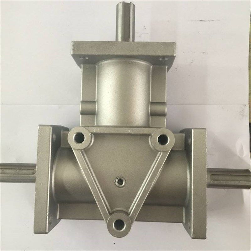 SPV155硬齿面SPV96-1:1换向器SPV112-1/2转向器SPV135齿轮减速机