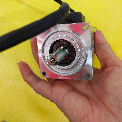 A6电机MHMF022L1Ⅴ2M相当有议价