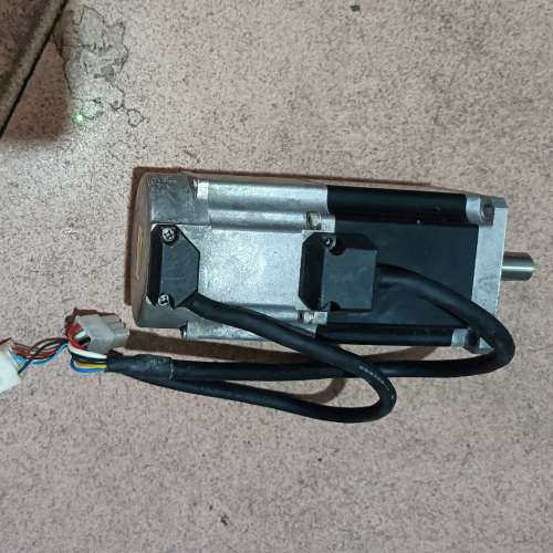 多摩川CSMT-04BR1ABT3电机400w带刹车如议价