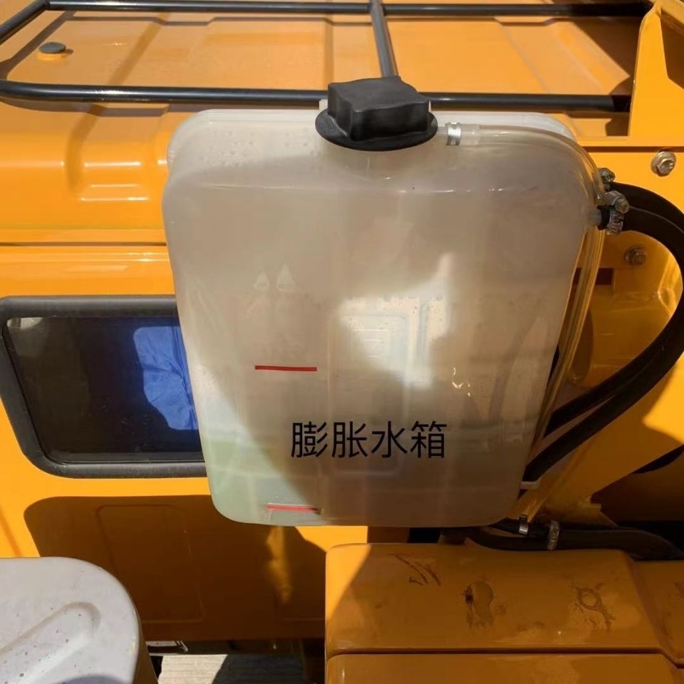 徐工吊车膨胀水箱发动机水箱塑料壶防冻液储液罐XCT新款