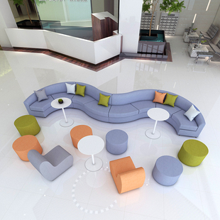 商业办公现代简约异形创意洽谈会客室酒店展厅休息接待区沙发组合