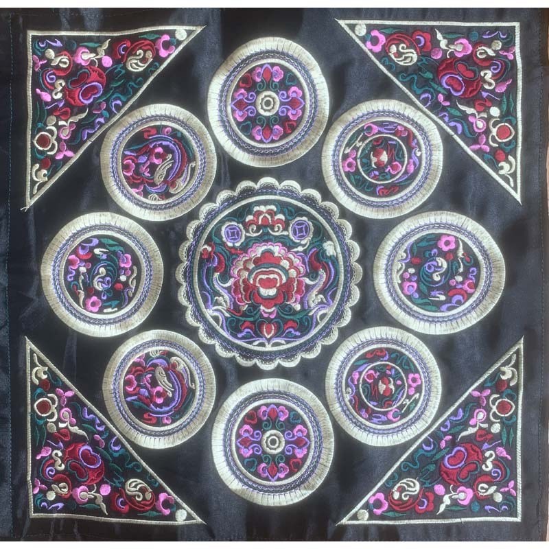 民族风机绣绣片八菜一汤