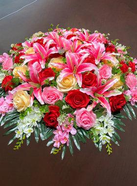 大圆桌红色餐桌花酒店餐桌转盘中间摆花餐桌圆形仿真台花装饰假花