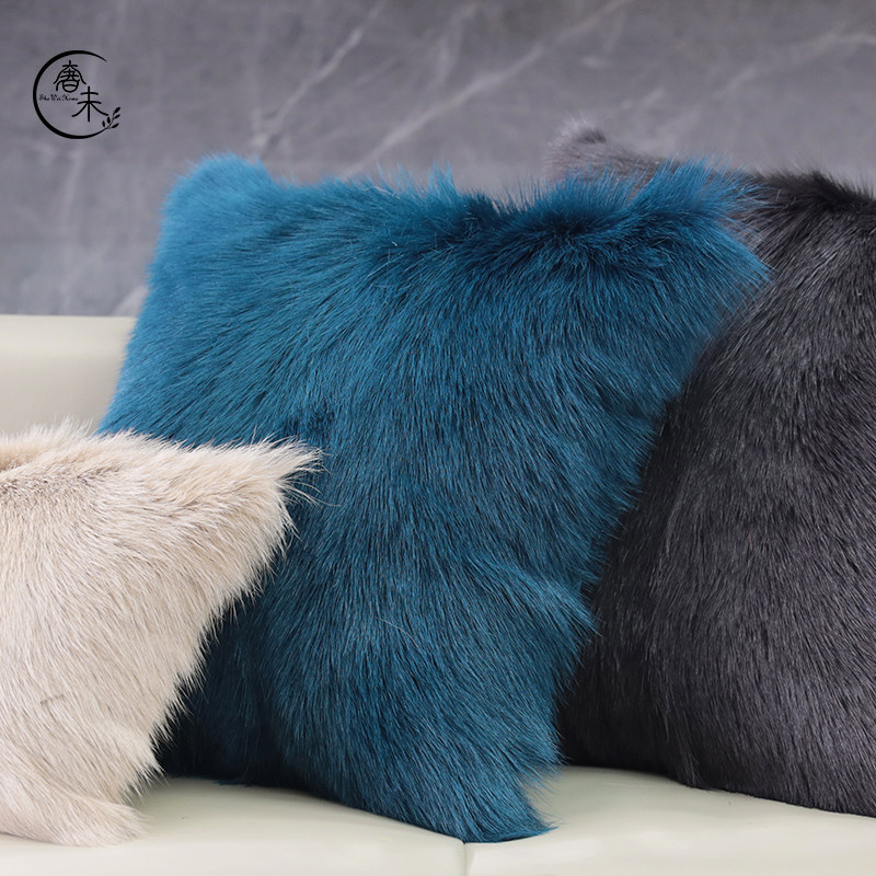 欧式沙发靠枕床头办公室山羊毛抱枕靠垫奢华羊毛靠背家用腰枕M