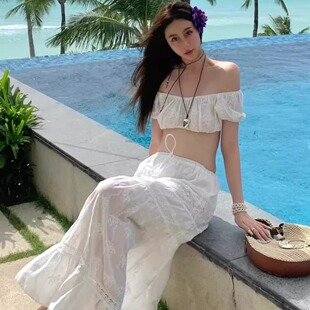 女法式 海边度假性感辣妹套装 白色一字肩抹胸泳衣比基尼 白月光