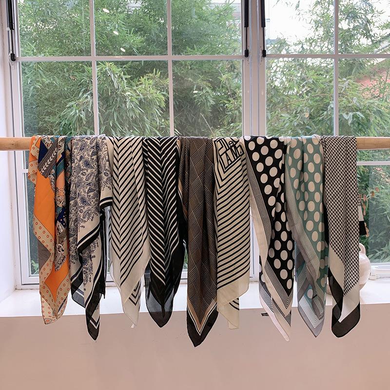 腰间配饰丝巾系在腰上的丝巾腰间三角巾街舞腰巾抹胸外穿防晒披肩