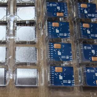 全新RX5808 4.9G 5.8G 6.0G 无线音视频接收模块 模块 SIP模式