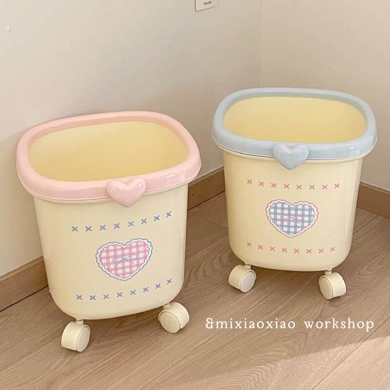 爱心垃圾桶厨房客厅厨余家用高颜值化妆室办公室带滑轮可爱无盖式