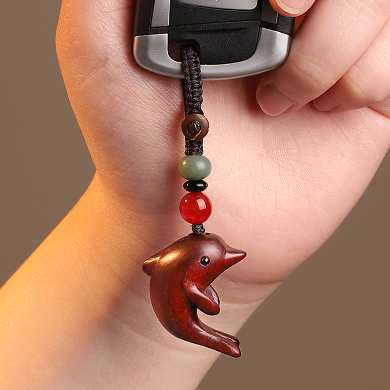 个性创意檀木小海豚汽车钥匙扣