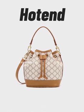 Hotend【美国Hotend】百搭斜挎Logo抽绳水桶包米白色约16*12*18cm
