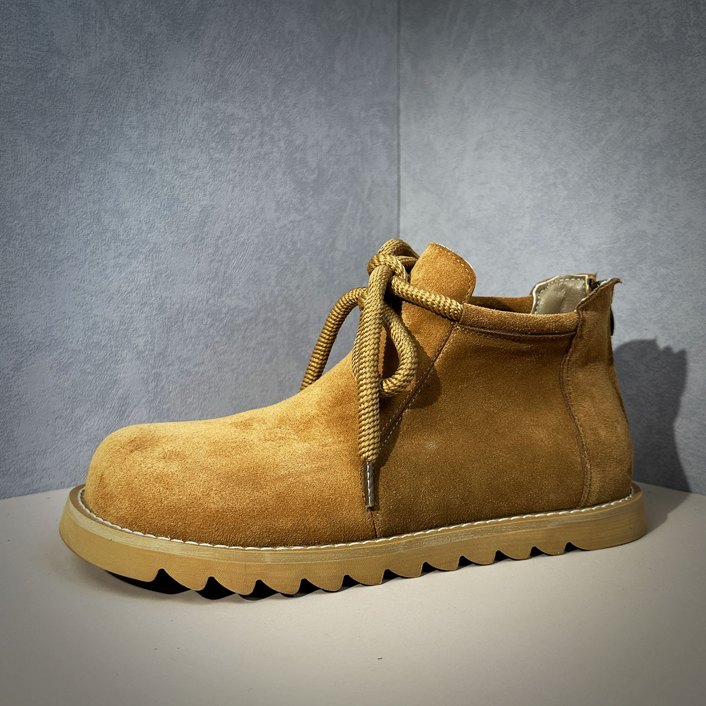 精神小伙丑萌痞帅英伦风马丁靴