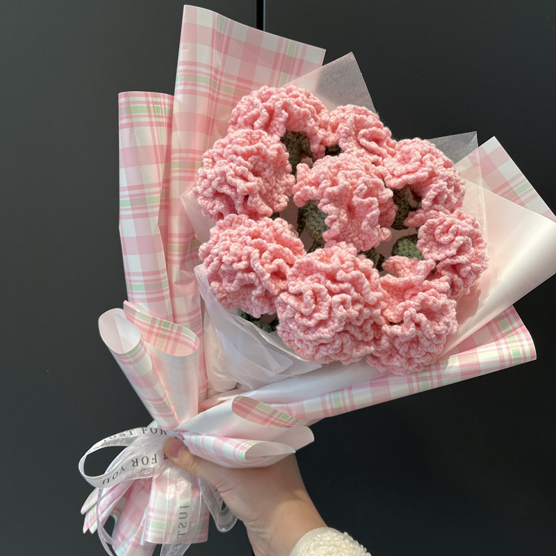 康乃馨花束手工毛针织钩针材包生日仿真花送长辈