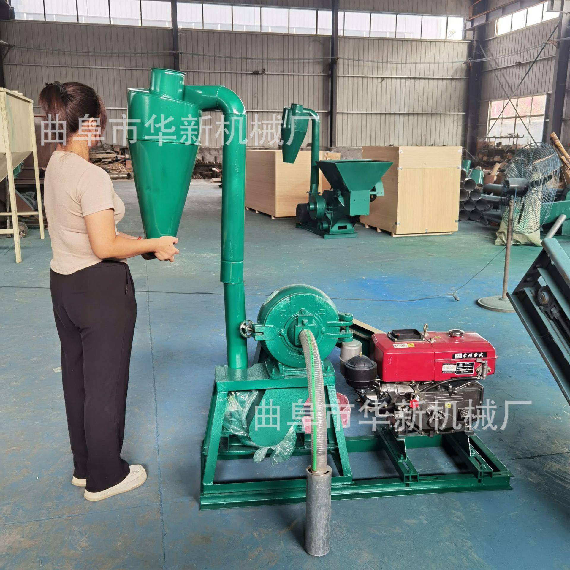 河北秦皇岛鱼饲料玉米粉粉碎机化工原料粉碎机铝箔纸粉碎机