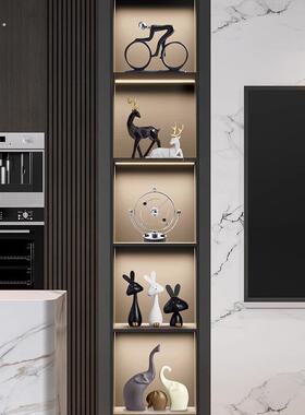 轻奢高端客厅艺术摆件玻璃陈列酒柜电视柜装饰高端壁龛入口