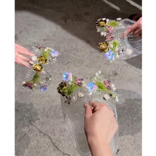韩国包头拖鞋果冻鞋女水钻花朵水晶水晶鞋沙滩鞋夏季居家鞋凉拖鞋