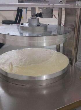 新型商用烙饼机 全自动烤鸭饼机 自熟卷饼机全自动压饼机现货销售