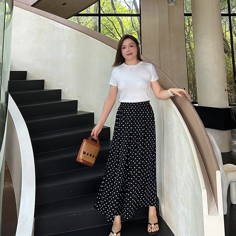 大码八分阔腿裤裙女夏季薄款高腰显瘦宽松垂感裤大码胖mm半身裙裤