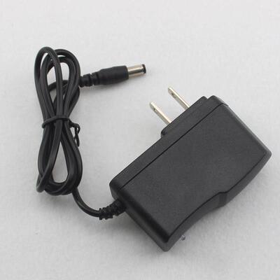 适用熊火 XT28 XT36 XT31 夜钓灯 钓鱼手电筒 充电器 电源线69065