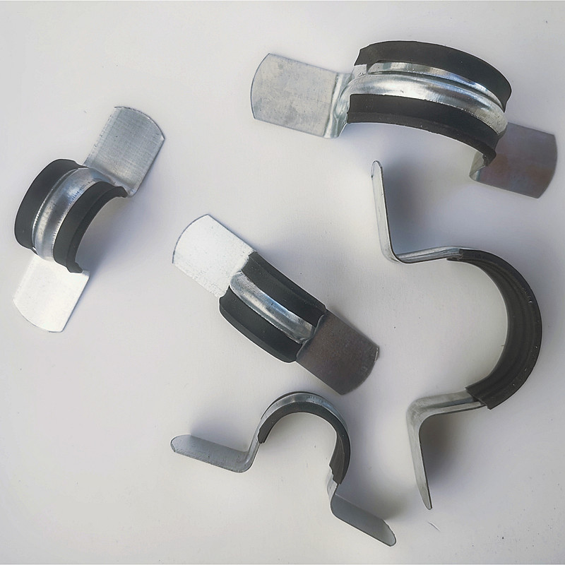 加长无孔骑马卡带胶镀锌加厚马鞍卡瓦斯枪铁皮连胶V条线管U型卡扣