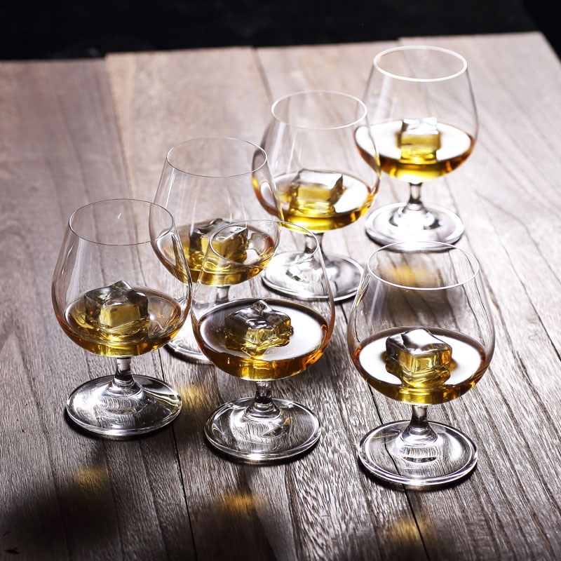 水晶玻璃白兰地杯洋o酒杯威士忌干邑洋酒杯欧式矮脚杯红酒杯家用
