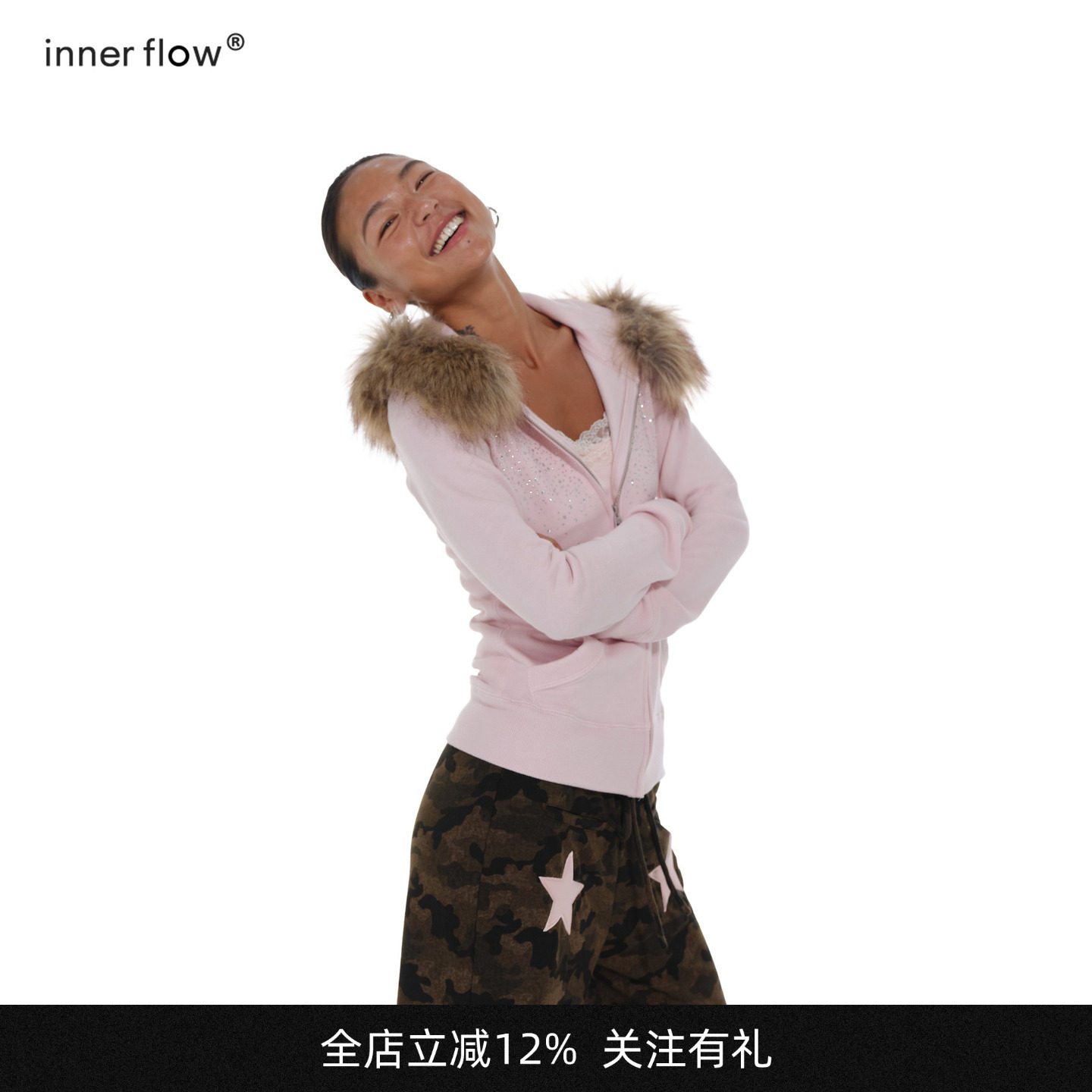 INNERFLOW修身薄绒粉色运动收腰外套毛领连帽拉链烫钻春季卫衣女图片