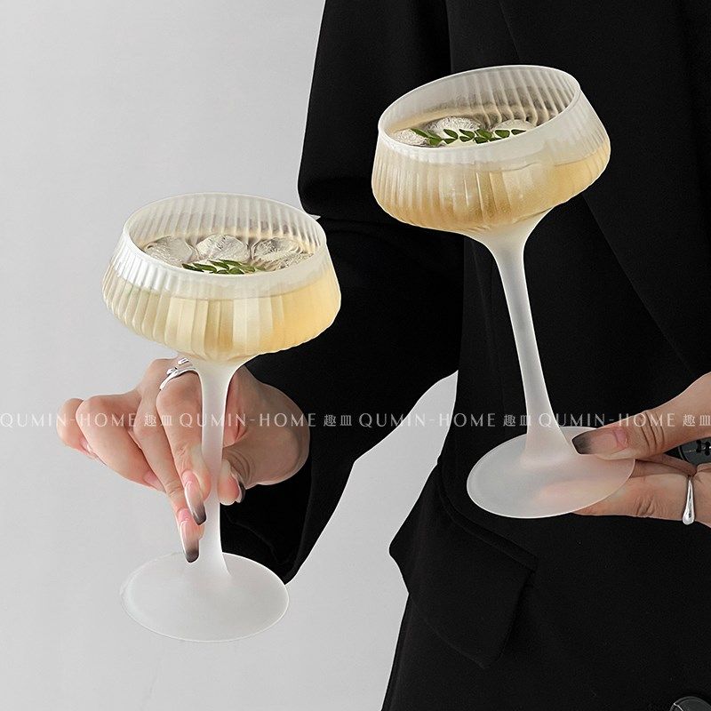 创意高脚鸡尾酒杯玻璃马天尼杯调酒饮品冷饮杯玛格丽特杯香槟杯子,餐饮具,鸡尾酒杯,淘宝优惠券,粉丝福利购,淘宝优惠卷