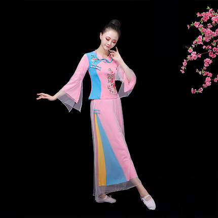古典民族风秧歌舞服广场舞服w装套装刺绣表演出舞台服扇子舞舞蹈