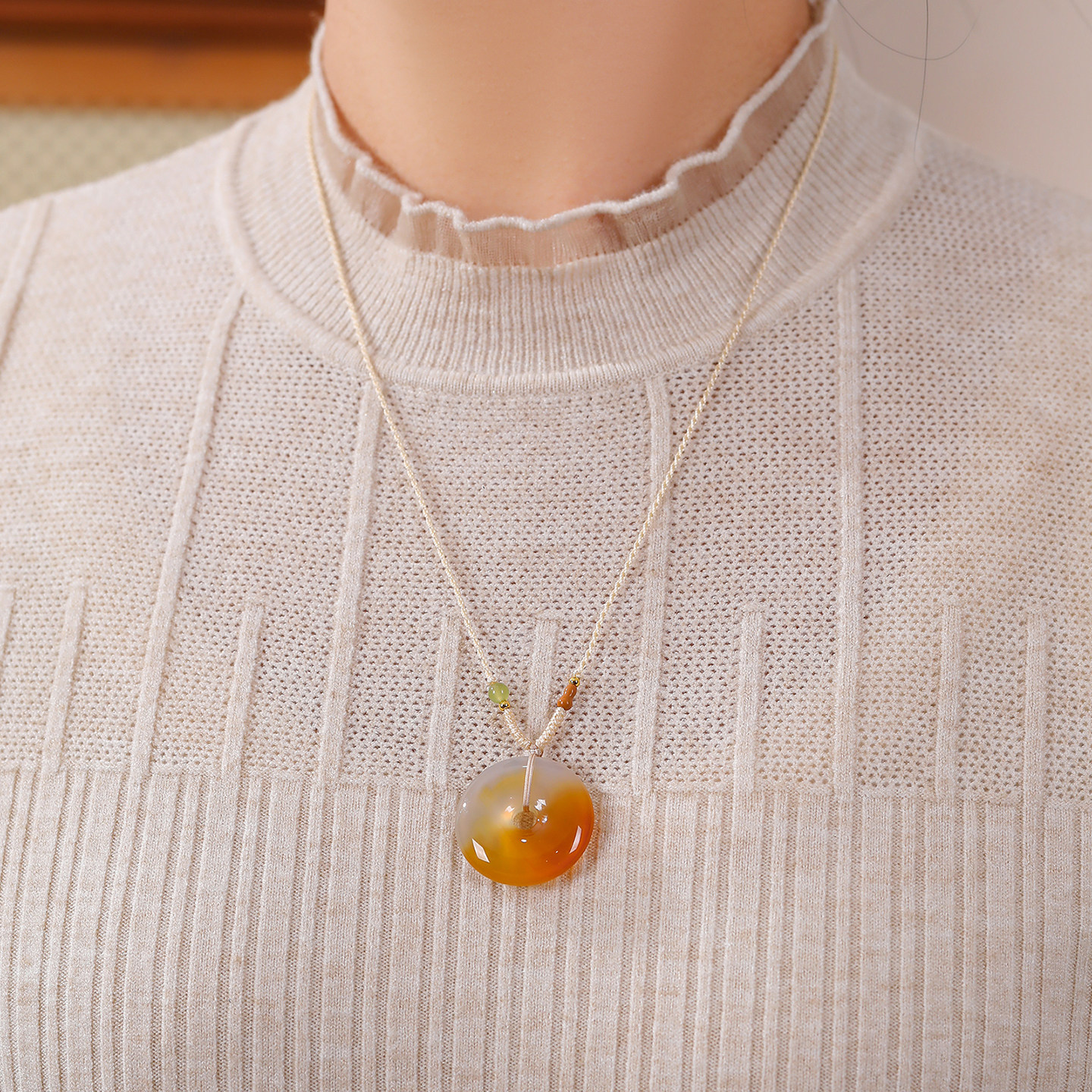 设计师款玉髓平安扣葫芦祥云锁吊坠项链女轻奢百搭手工编织绳颈饰,珠宝/钻石/翡翠,颈饰,淘宝优惠券,粉丝福利购,淘宝优惠卷